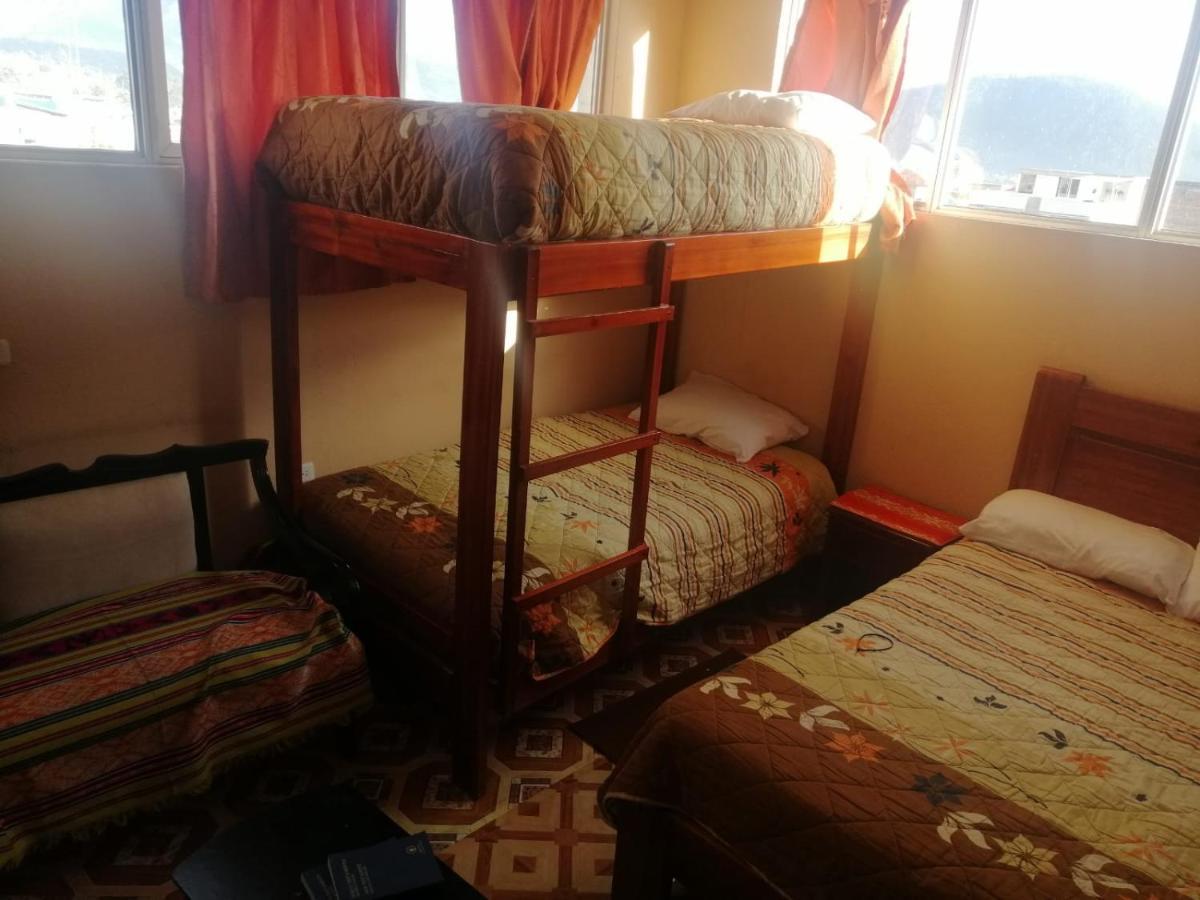 Hostal Otavalos Inn Rum bild